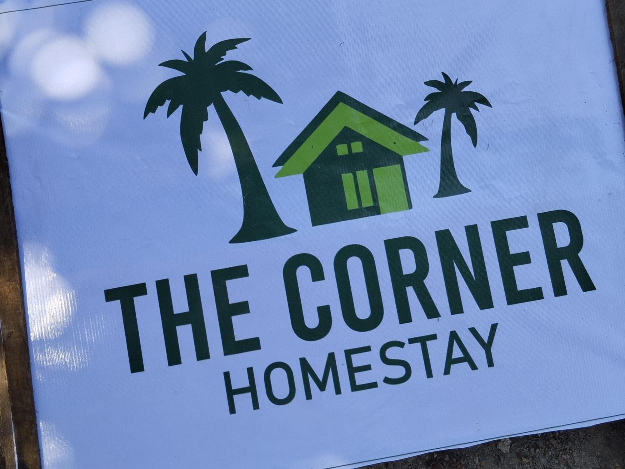 The Corner Homestay Kuta  Exteriér fotografie